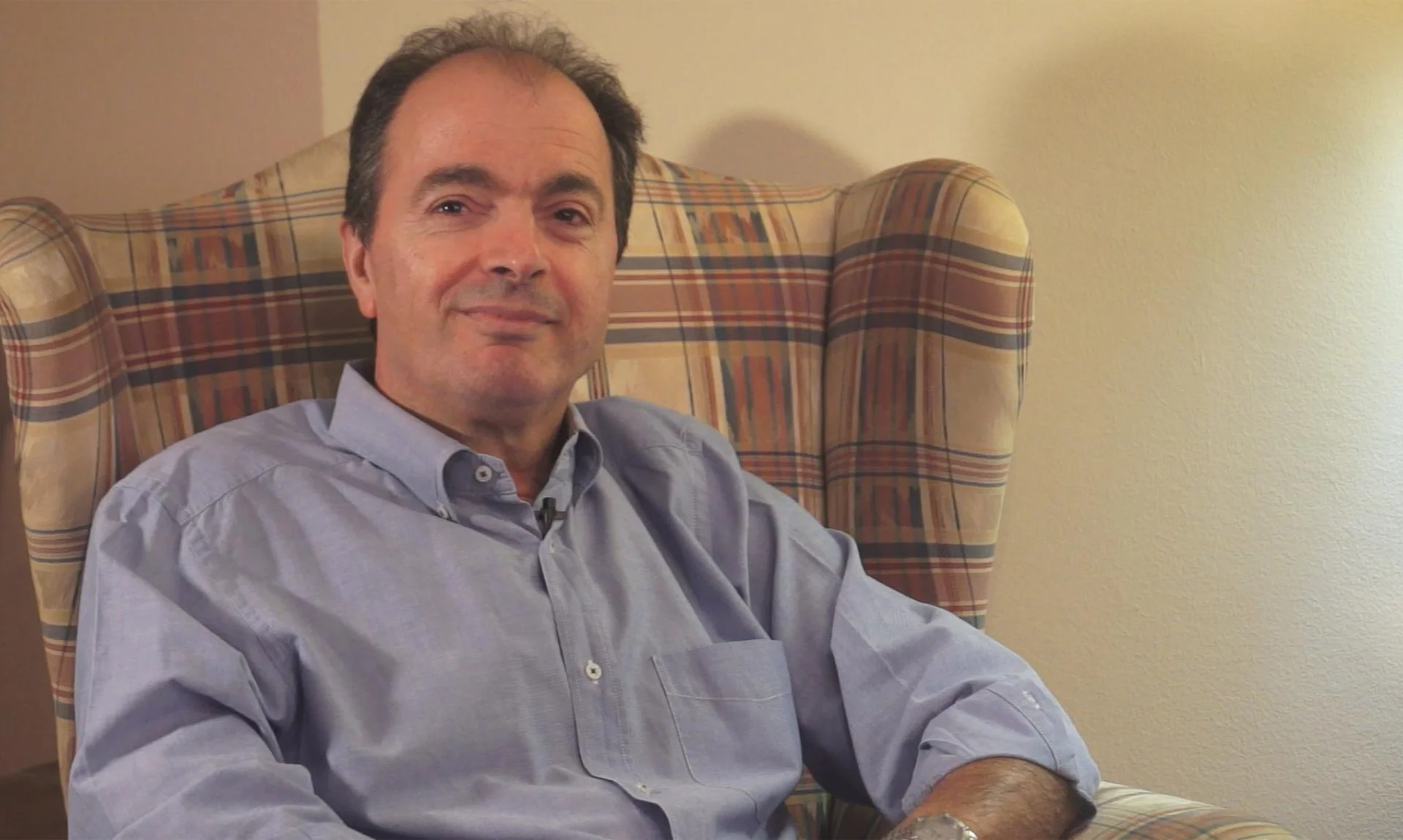 Πορτρέτο του Γιάννη Θεοτοκά, προέδρου Τμήματος Ναυτιλιακών Σπουδών Πανεπιστημίου Πειραιώς